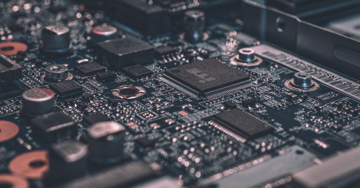 Como abrir una tienda de electronica y accesorios tech sin un gran capital inicial